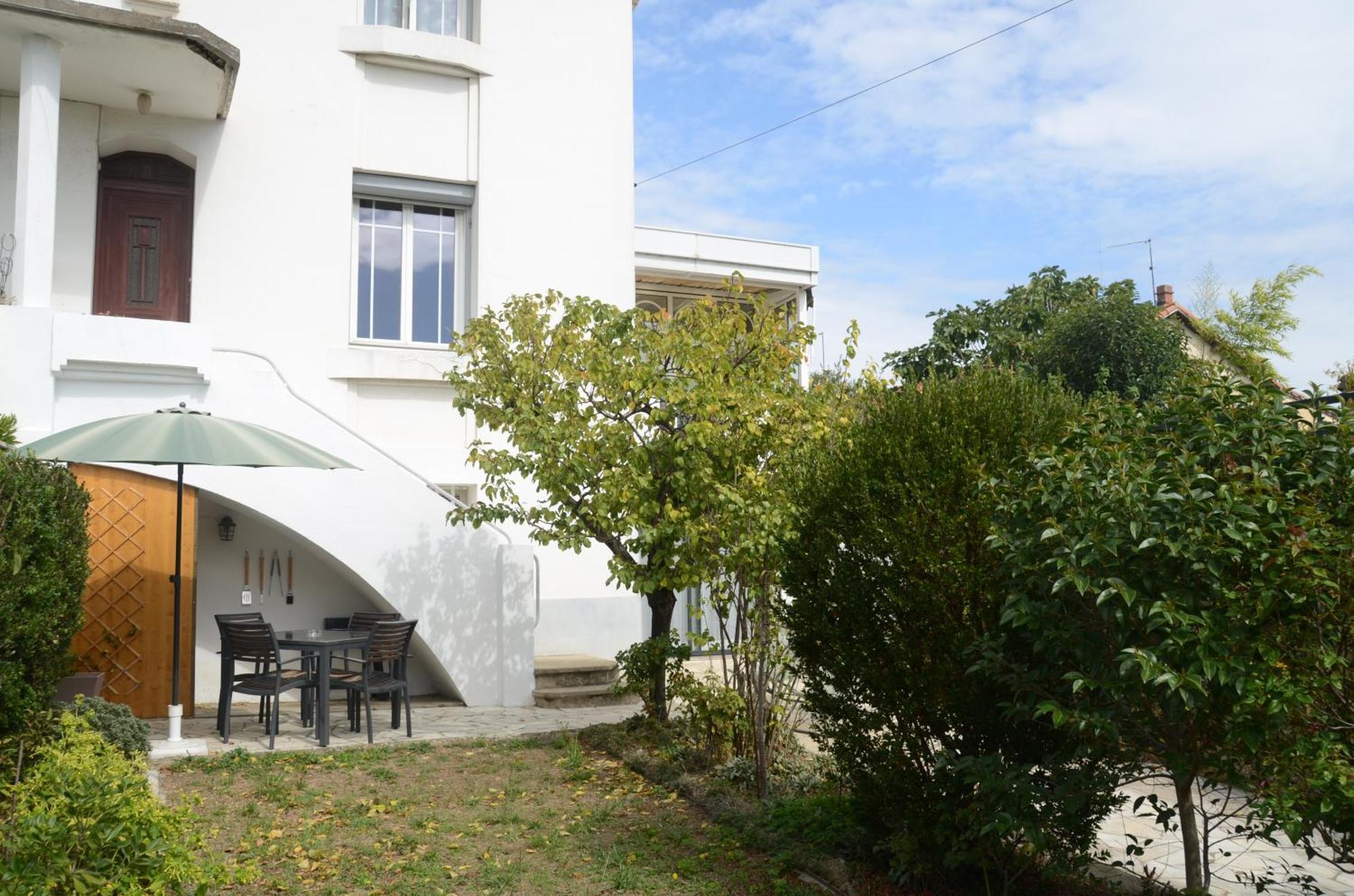 Jardin du Petit Gatsby Apartment Carcassonne Bagian luar foto