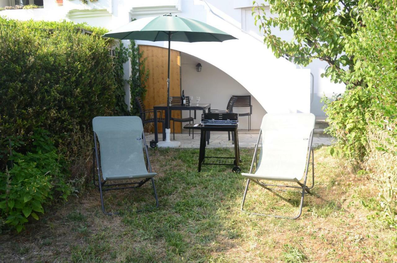 Jardin du Petit Gatsby Apartment Carcassonne Bagian luar foto